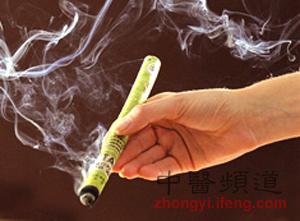 點(diǎn)擊將在新窗口查看全圖 中醫說(shuō):艾灸耳孔可治牙痛